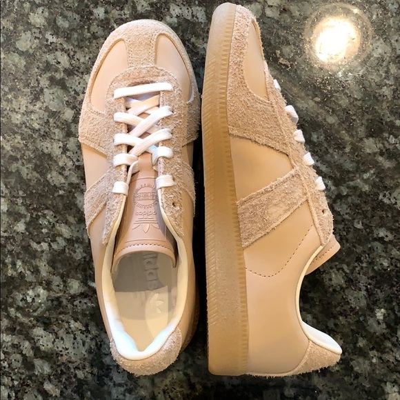 adidas bw army womens